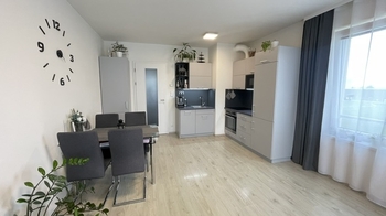 Pronájem bytu 2+kk v osobním vlastnictví 54 m², Praha 10 - Horní Měcholupy