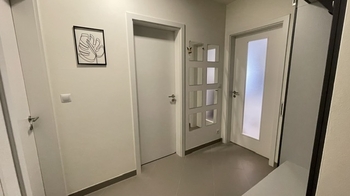 Pronájem bytu 2+kk v osobním vlastnictví 54 m², Praha 10 - Horní Měcholupy