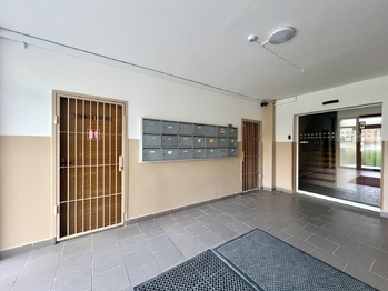 Prodej bytu 4+1 v osobním vlastnictví 81 m², Chomutov