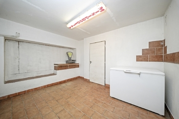 Přízemí - Prodej domu 197 m², Praha 9 - Hostavice