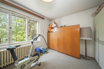 1.patro - Prodej domu 197 m², Praha 9 - Hostavice