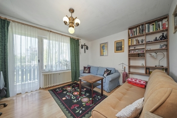 2.patro - Prodej domu 197 m², Praha 9 - Hostavice