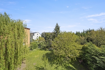 2.patro - Prodej domu 197 m², Praha 9 - Hostavice