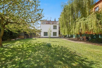 Prodej domu 197 m², Praha 9 - Hostavice