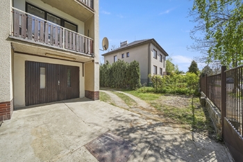 Prodej domu 197 m², Praha 9 - Hostavice