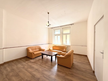 Pronájem bytu 2+1 v osobním vlastnictví 75 m², Karlovy Vary