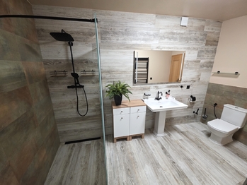 Prodej domu 309 m², Heršpice