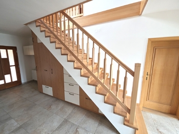 Prodej domu 309 m², Heršpice