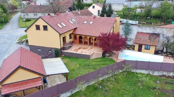 Prodej domu 309 m², Heršpice