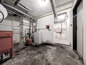 suterén - technická místnost ... - Prodej domu 156 m², Havlíčkův Brod