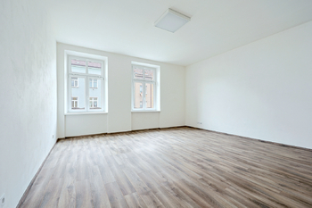 Pronájem bytu 2+1 v osobním vlastnictví 82 m², Plzeň