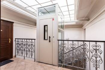 Pronájem bytu 2+kk v osobním vlastnictví 67 m², Praha 2 - Vinohrady