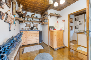 Prodej domu 200 m², Všechlapy