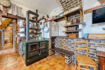 Prodej domu 200 m², Všechlapy