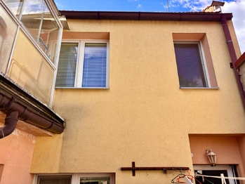 Zadní část domu - Prodej domu 120 m², Brodek u Prostějova