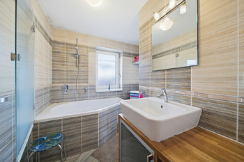 Prodej domu 220 m², Mnichovice