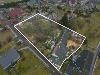 Prodej pozemku 2386 m², Vítězná