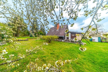 Prodej pozemku 931 m², Ohrobec