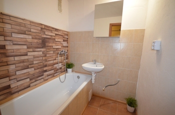 Pronájem bytu 2+1 v osobním vlastnictví 57 m², Kladno