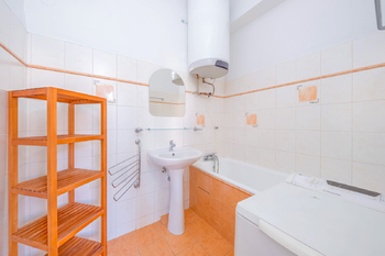 Pronájem bytu 2+1 v osobním vlastnictví 60 m², Praha 9 - Vysočany