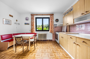 Prodej domu 195 m², Hudlice