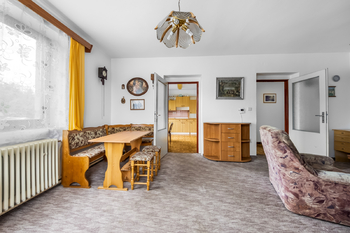 Prodej domu 195 m², Hudlice