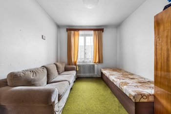 Prodej domu 195 m², Hudlice
