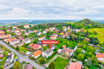 Prodej domu 195 m², Hudlice