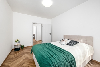 Ložnice - Prodej domu 143 m², Srubec