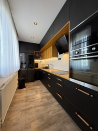 Pronájem bytu 4+1 v osobním vlastnictví 81 m², Praha 9 - Miškovice