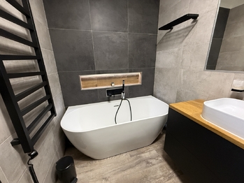 Pronájem bytu 4+1 v osobním vlastnictví 81 m², Praha 9 - Miškovice