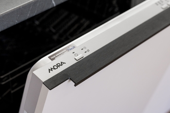 Kuchyňská linka detail - Pronájem bytu 2+kk v osobním vlastnictví 46 m², Praha 4 - Nusle