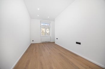 Ložnice - Pronájem bytu 2+kk v osobním vlastnictví 46 m², Praha 4 - Nusle