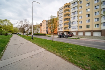 Prodej světlého a prostorného bytu 3+1, ulice Kozlovská, Přerov – skvělá lokalita - Prodej bytu 3+1 v osobním vlastnictví 86 m², Přerov