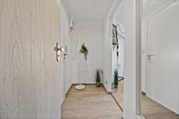 Chodba - Prodej bytu 1+1 v osobním vlastnictví 33 m², Kroměříž