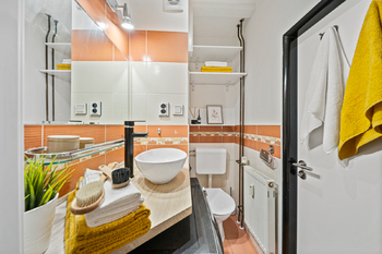 Koupelna - Prodej bytu 1+1 v osobním vlastnictví 33 m², Kroměříž