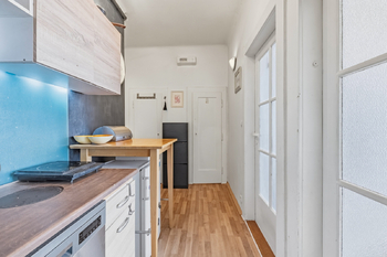 Prodej bytu 2+kk v osobním vlastnictví 44 m², Praha 4 - Michle