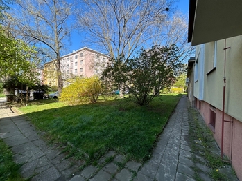 Prodej bytu 2+1 v osobním vlastnictví 52 m², Praha 4 - Krč