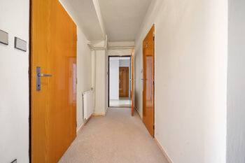 Chodba 1.NP - Prodej domu 242 m², Kroměříž