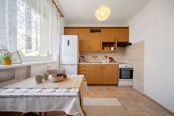 Kuchyně 2.NP - Prodej domu 242 m², Kroměříž