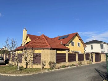 Pronájem bytu 3+kk v osobním vlastnictví 66 m², Šestajovice