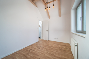 Prodej bytu 3+kk v osobním vlastnictví 64 m², Praha 9 - Klánovice
