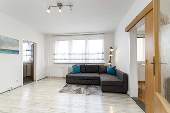 +420 775 757 505 I vaclav.adamcik@re-max.cz I pronájem bytu 2+1 Ostrava - Pronájem bytu 2+1 v osobním vlastnictví 42 m², Ostrava