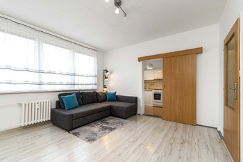 +420 775 757 505 I vaclav.adamcik@re-max.cz I pronájem bytu 2+1 Ostrava - Pronájem bytu 2+1 v osobním vlastnictví 42 m², Ostrava