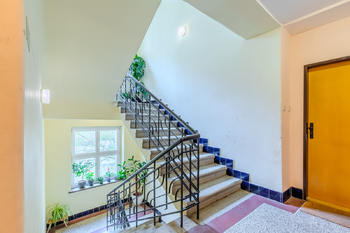 Prodej bytu 3+kk v osobním vlastnictví 96 m², Praha 4 - Nusle