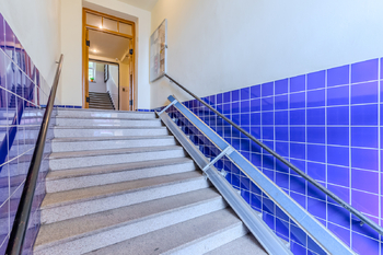 interiér domu - Prodej bytu 3+kk v osobním vlastnictví 96 m², Praha 4 - Nusle