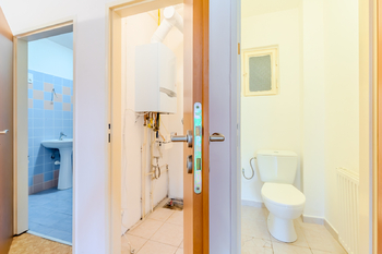 Prodej bytu 3+kk v osobním vlastnictví 96 m², Praha 4 - Nusle