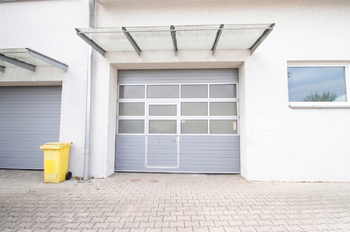 Pronájem kancelářských prostor 35 m², Praha 9 - Čakovice