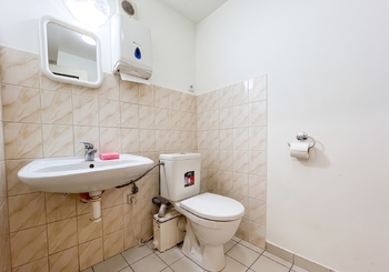 WC - Pronájem kancelářských prostor 52 m², Praha 1 - Nové Město