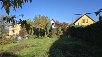 Prodej pozemku 590 m², Zbrašín